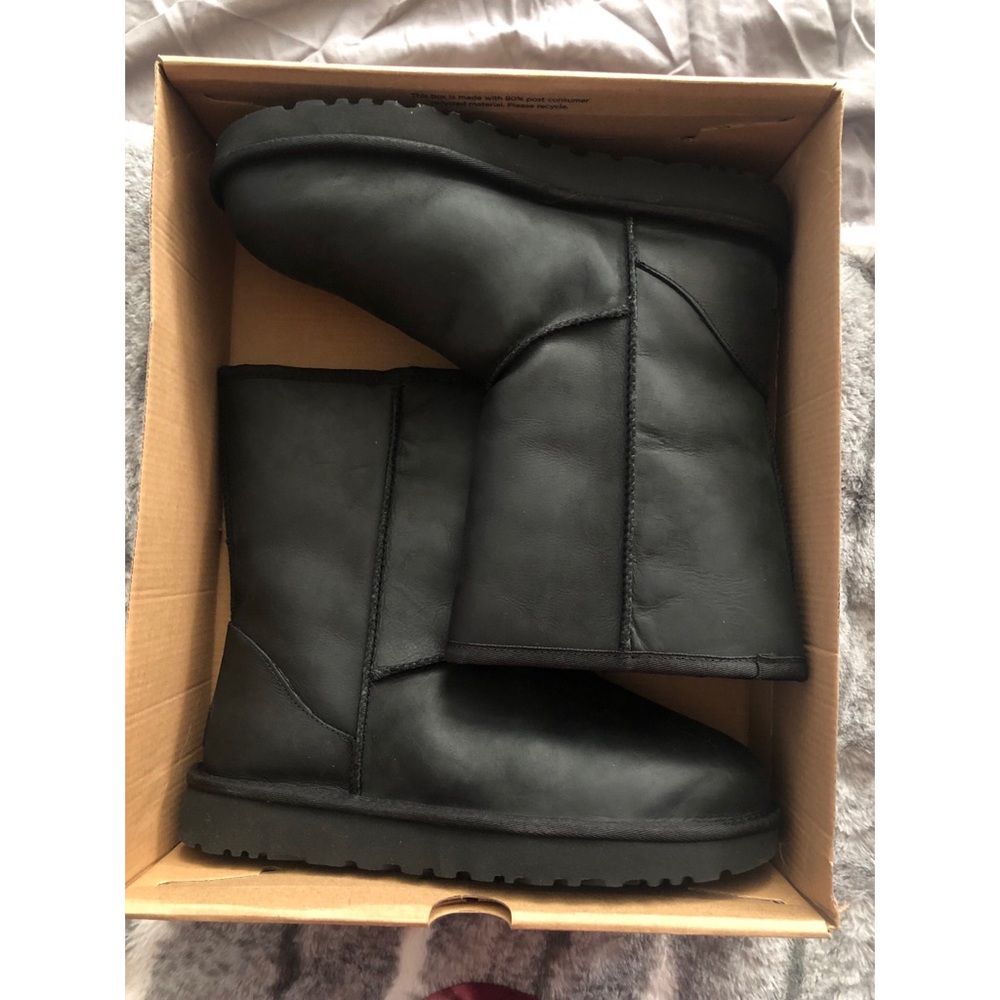 UGG Classic Short Leather Boots